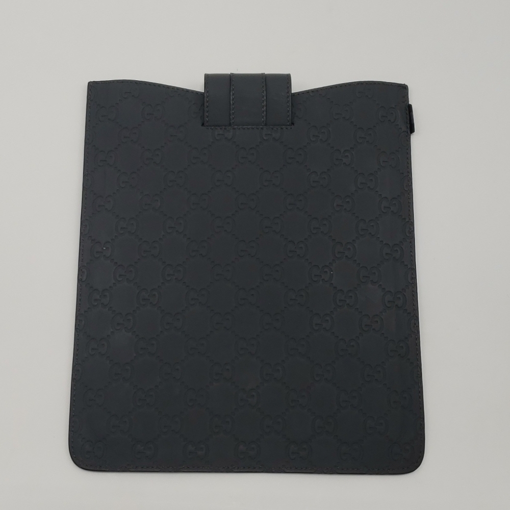 Gucci Tablet Case - image 2